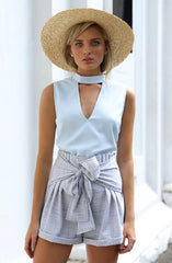 Bow Out Shorts by Madison Square - Picpoket