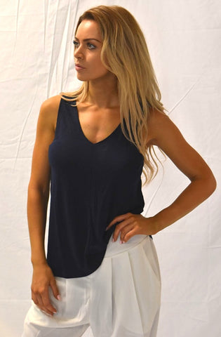 Garnet V Back Singlet