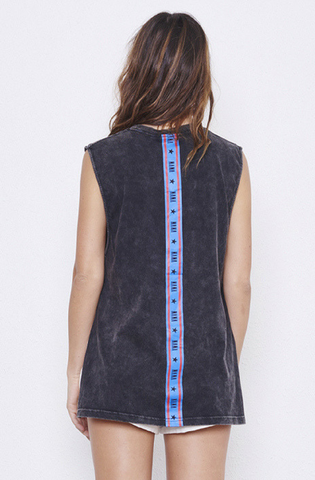 United Stars Cut Off