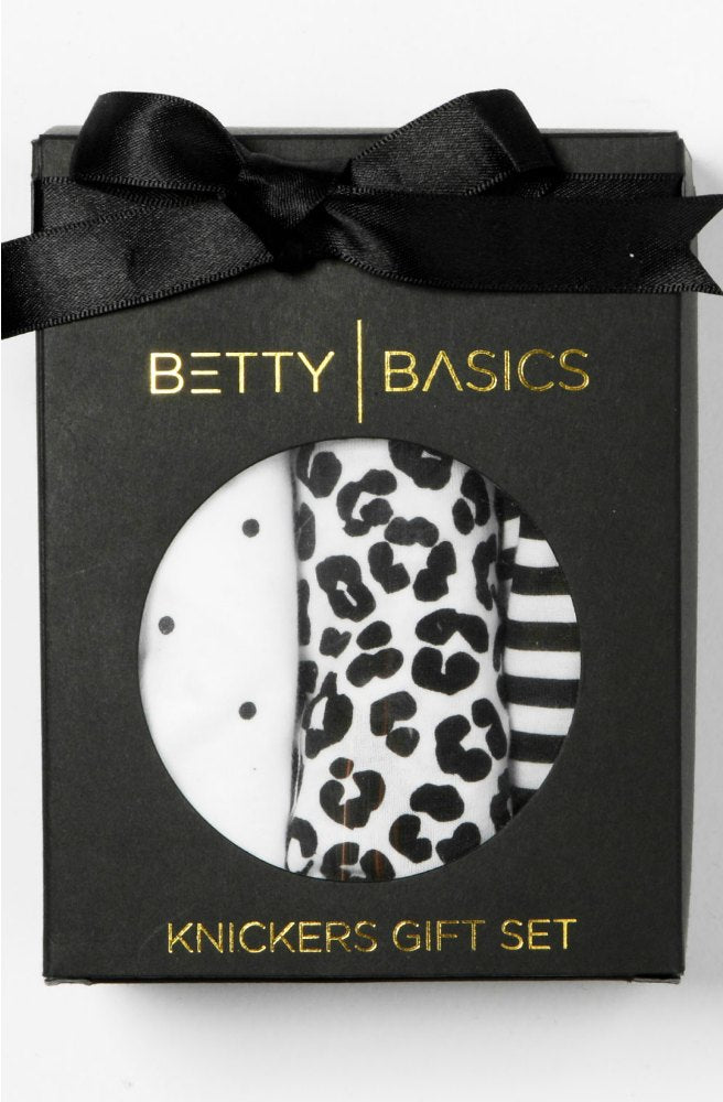 Knickers Gift Set by Betty Basics - Picpoket