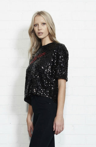 Courtney Tee
